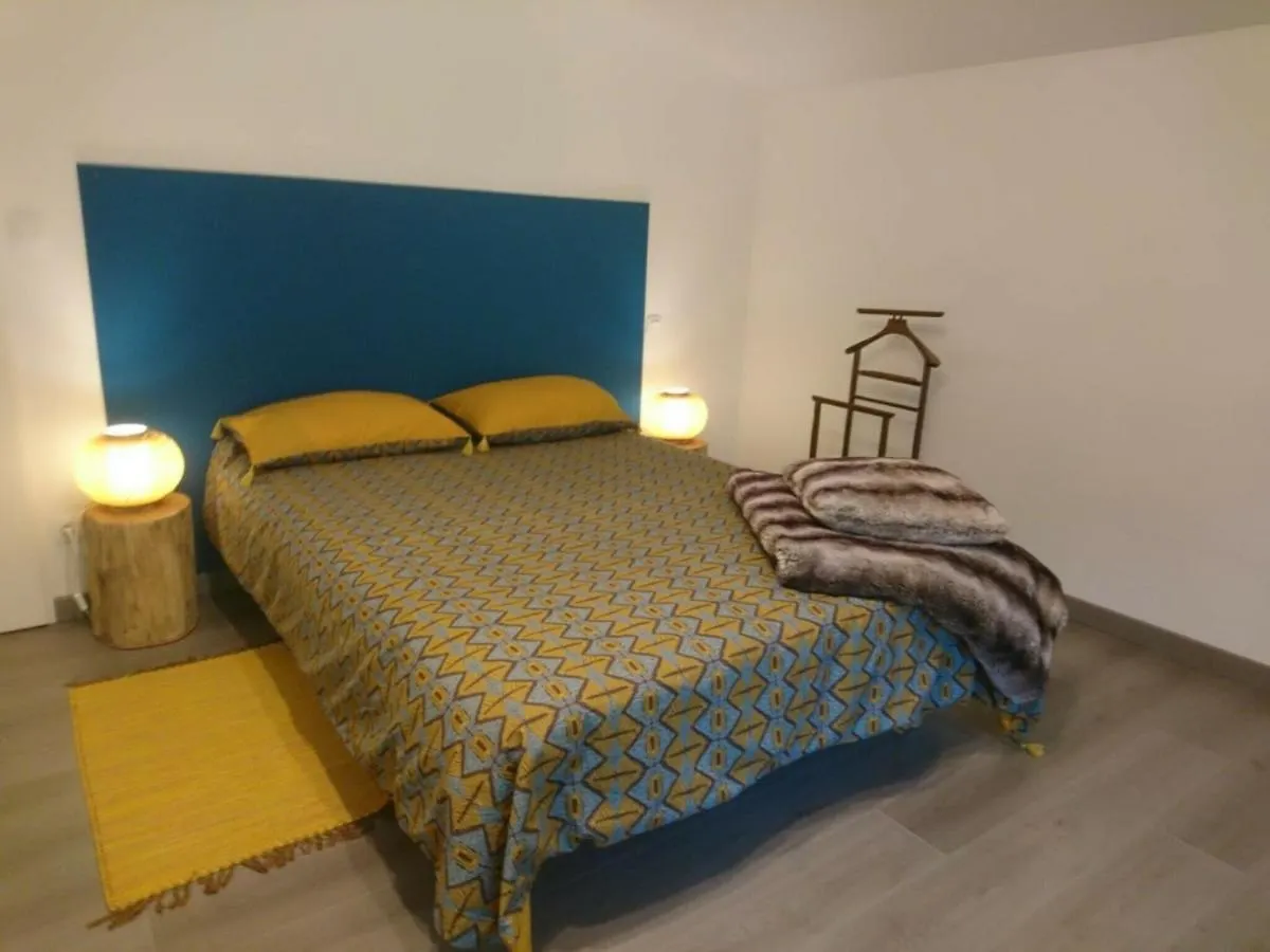 Holiday Home In Bruniquel On The Aveyron River 0*,