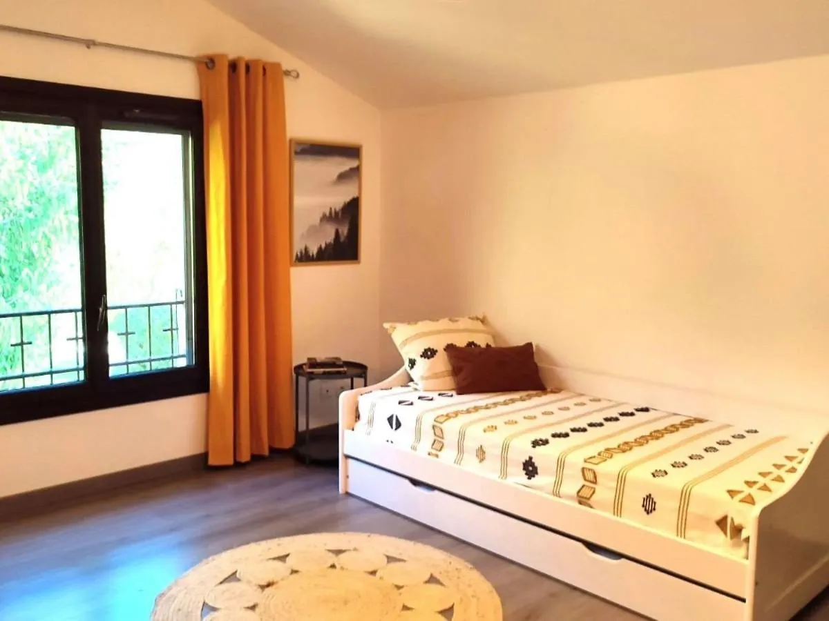 Villa Holiday Home In Bruniquel On The Aveyron River