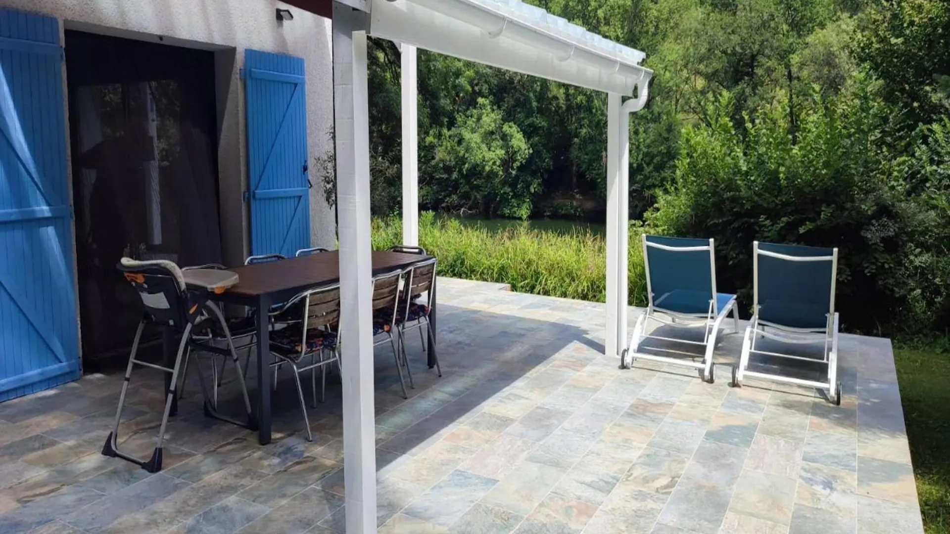 Holiday Home In Bruniquel On The Aveyron River